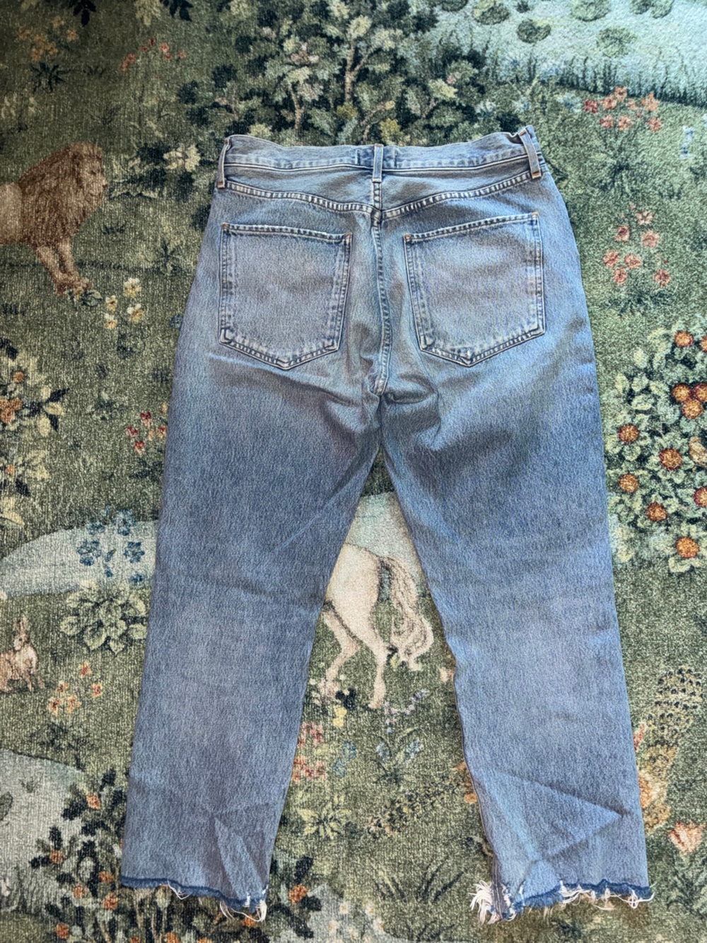 AGOLDE Women's Size 31 Light Wash Distressed Raw Hem Straight Crop Jeans - Picture 8 of 9